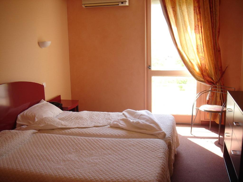 L'Esplan Hotel Saint-Paul-Trois-Châteaux Cameră foto